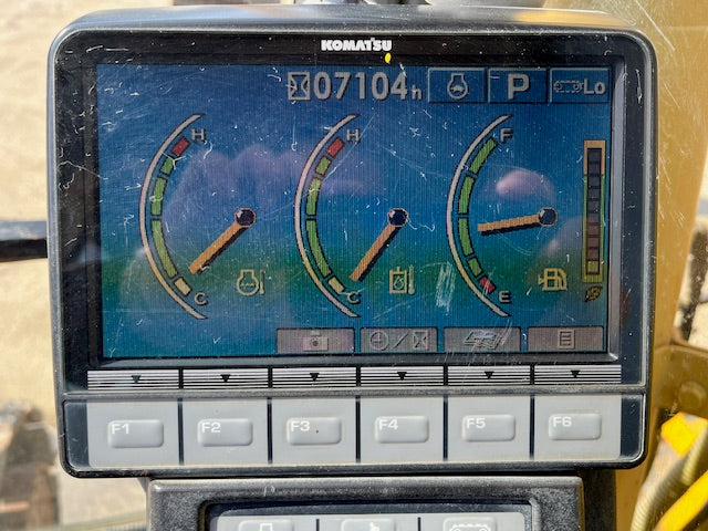 コマツ PC128US-8