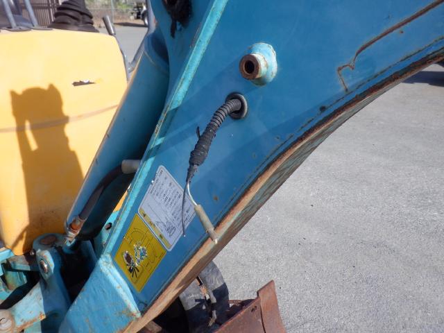 Kubota U008